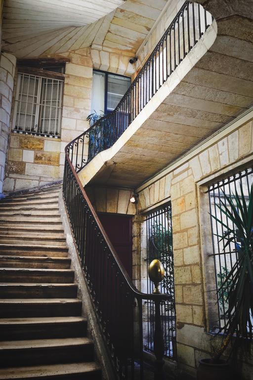 Apartamento La Loge Du 12 Burdeos Exterior foto